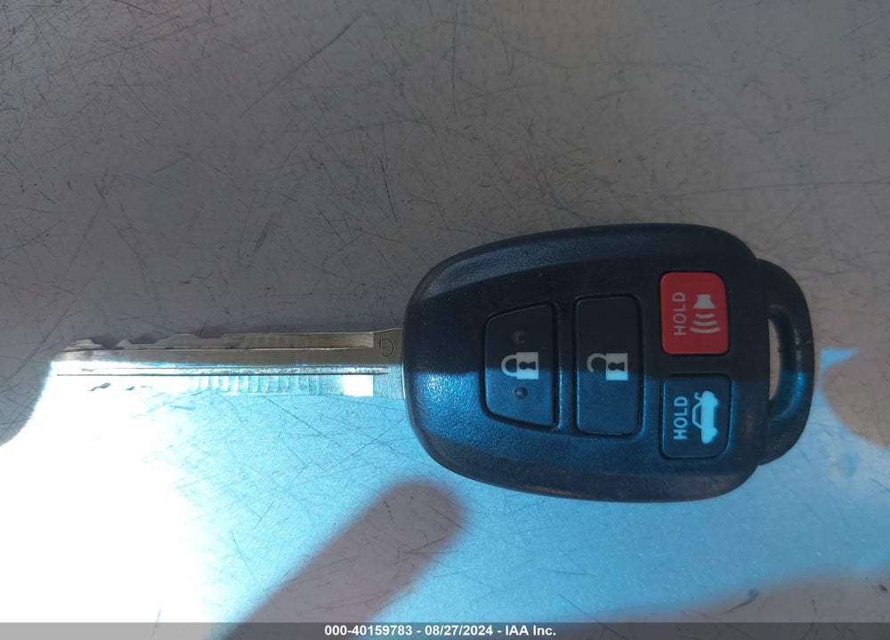 2013 TOYOTA CAMRY XLE VIN: 4T4BF1FK2DR325206