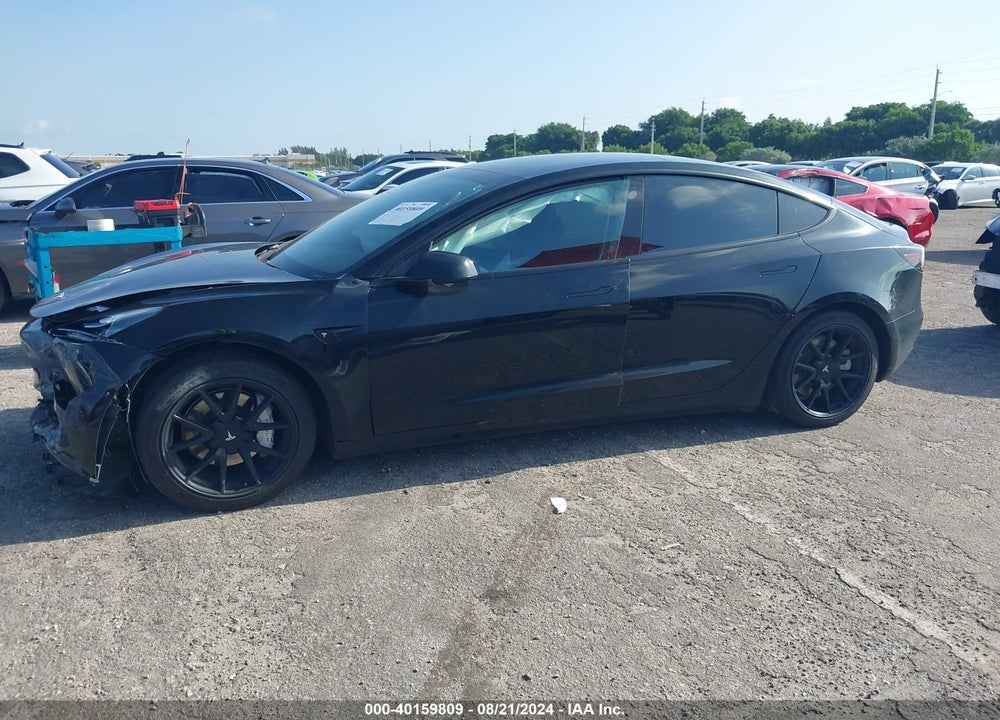 2021 TESLA MODEL 3 STANDARD RANGE PLUS REAR-WHEEL DRIVE VIN: 5YJ3E1EA5MF857556