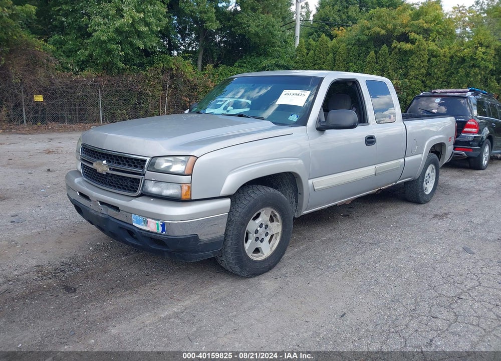 2006 CHEVROLET SILVERADO 1500 LT2 VIN: 2GCEK19B561110520