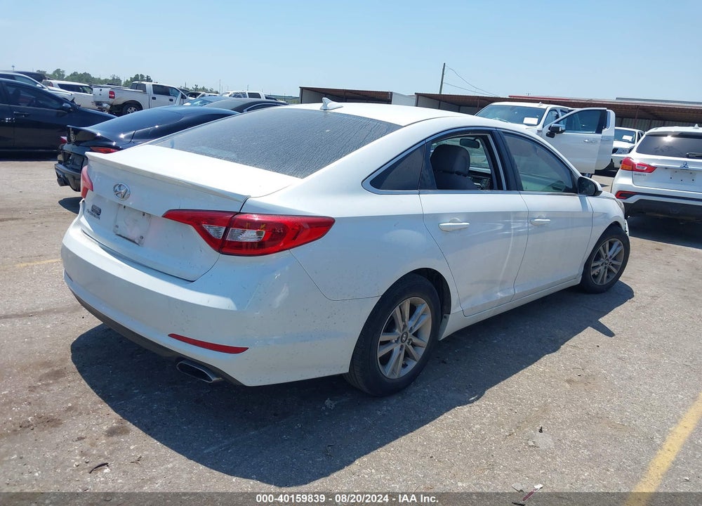2017 HYUNDAI SONATA VIN: 5NPE24AF5HH569807