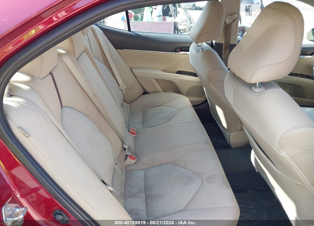 2018 TOYOTA CAMRY LE VIN: 4T1B11HK6JU597002