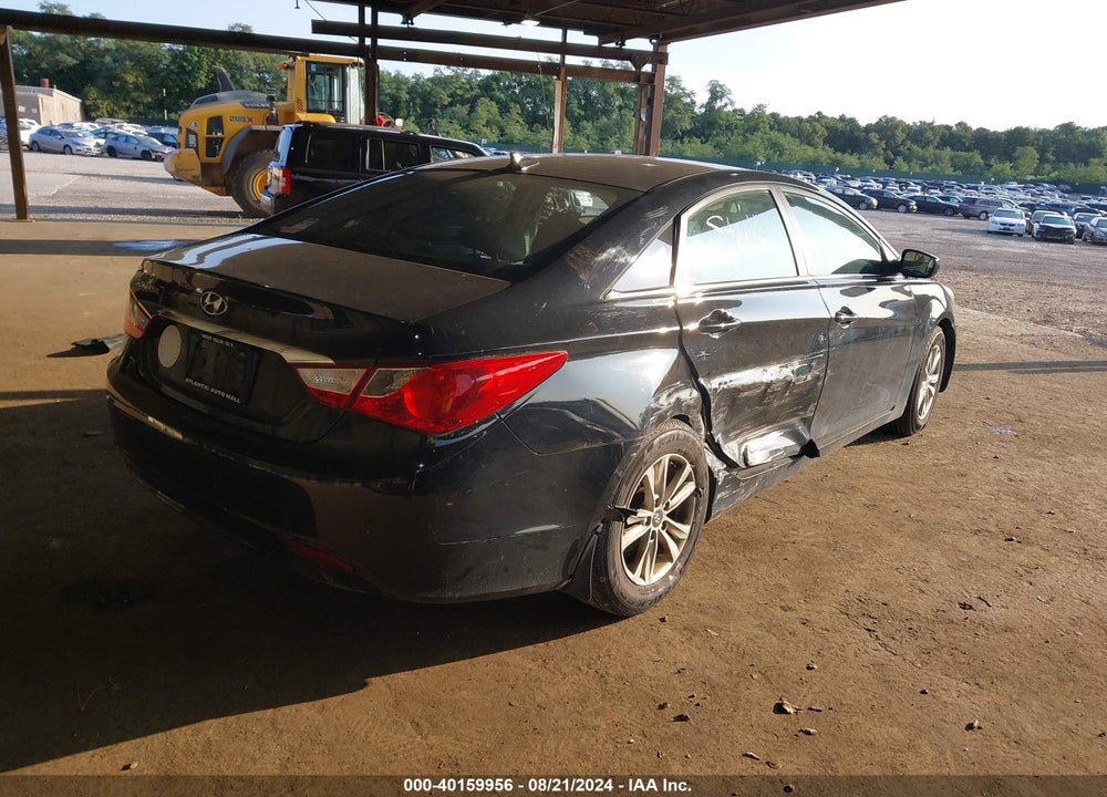 2013 HYUNDAI SONATA GLS VIN: 5NPEB4AC8DH717979