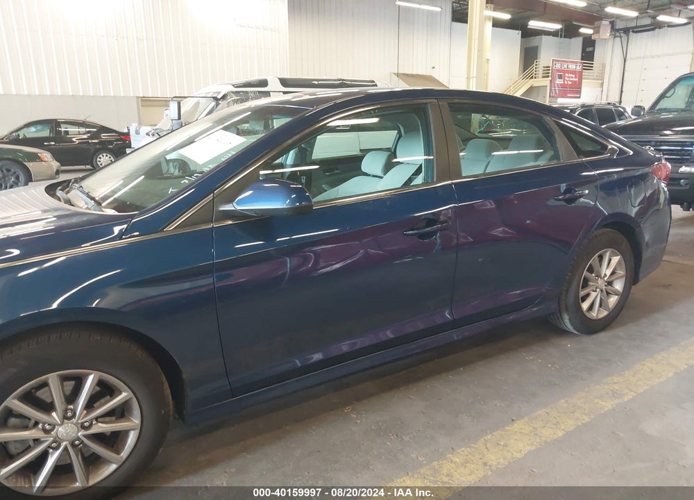 2018 HYUNDAI SONATA SE VIN: 5NPE24AF4JH599354