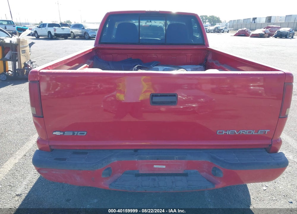 2000 CHEVROLET S-10 LS VIN: 1GCCS145XY8210606