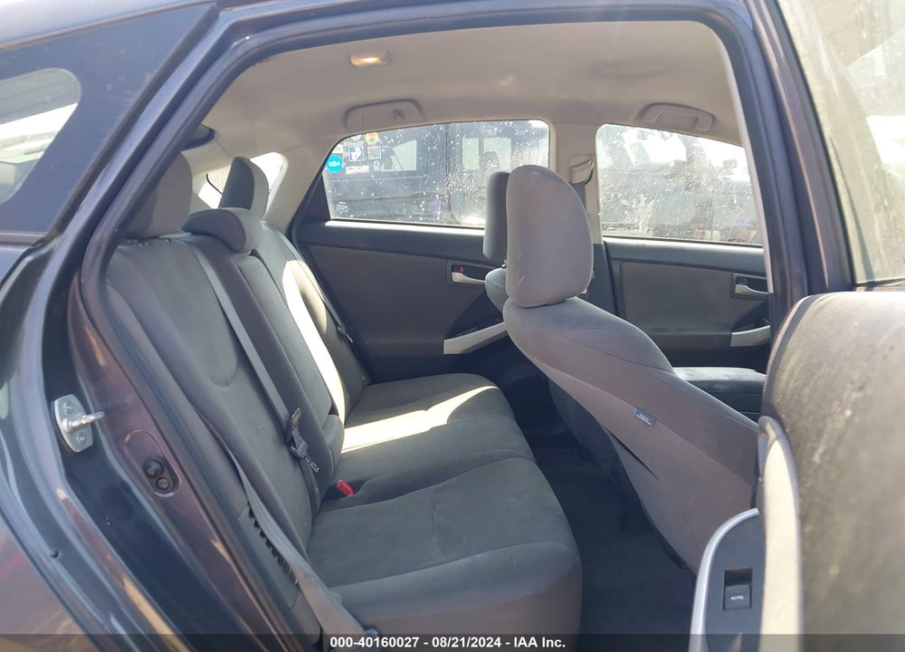2013 TOYOTA PRIUS TWO VIN: JTDKN3DU0D1714834