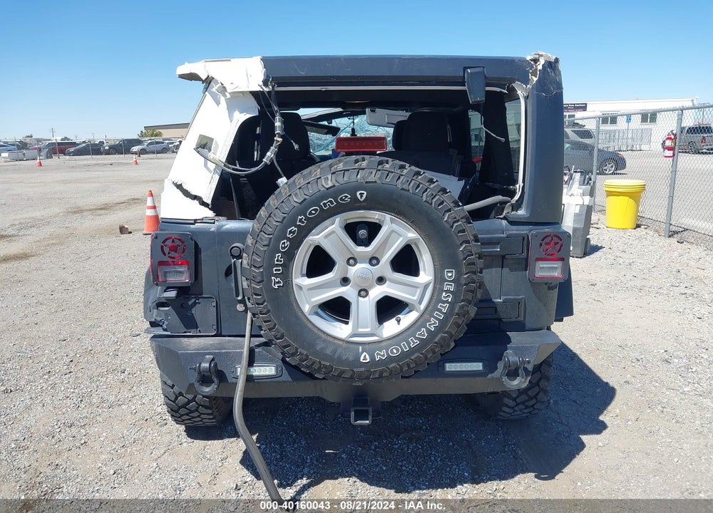 2017 JEEP WRANGLER UNLIMITED SPORT 4X4 VIN: 1C4BJWDG5HL654647