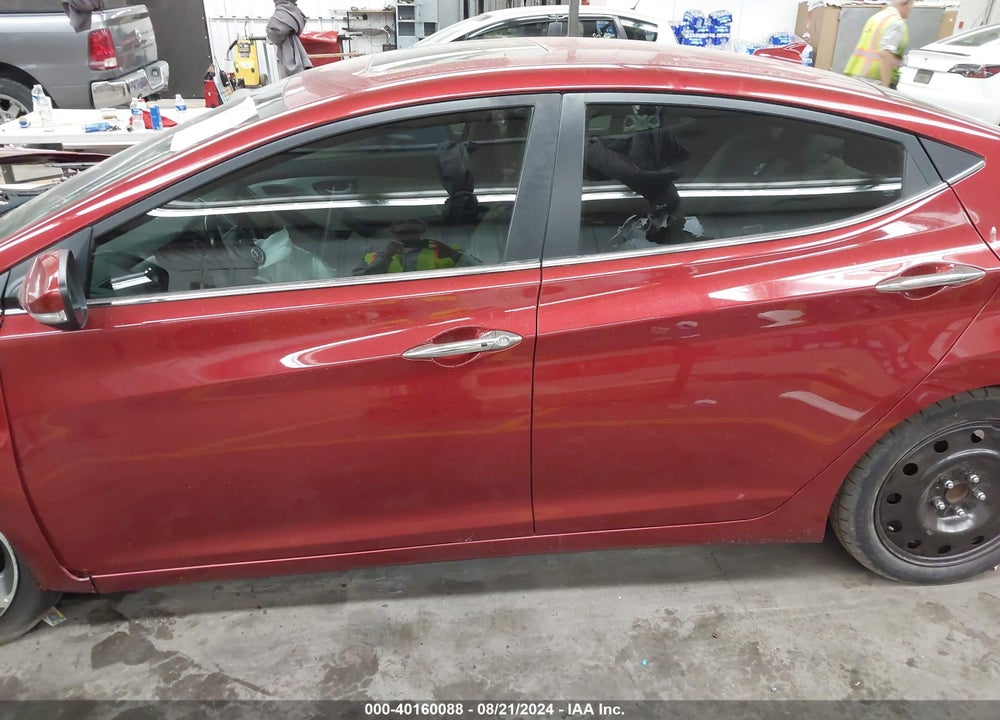 2016 HYUNDAI ELANTRA LIMITED VIN: 5NPDH4AE7GH652705