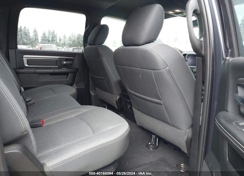 2021 RAM 1500 CLASSIC SLT VIN: 1C6RR7LT1MS559537
