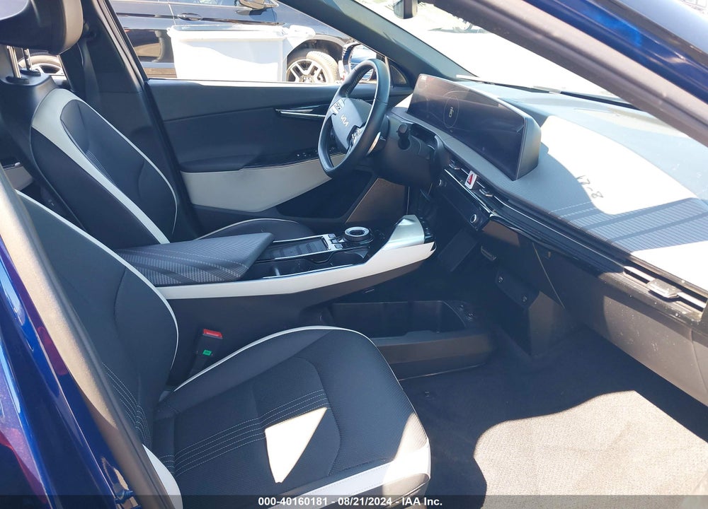 2022 KIA EV6 GT LINE VIN: KNDC44LA9N5053058