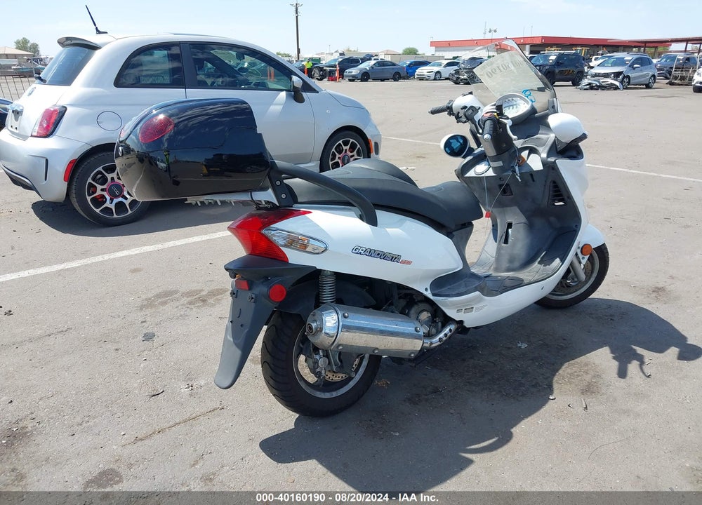 2009 KYMCO USA INC GRAND VISTA 250 VIN: RFBS4K1939B370935
