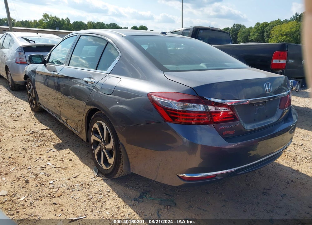 2017 HONDA ACCORD EX-L VIN: 1HGCR2F83HA290303