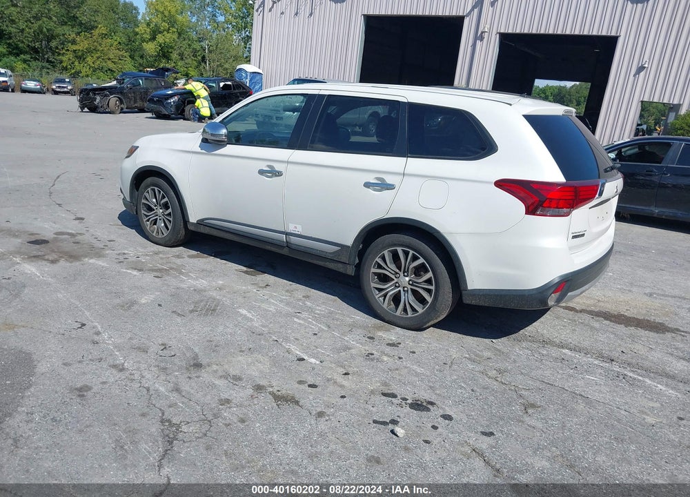 2016 MITSUBISHI OUTLANDER SE VIN: JA4AZ3A38GZ016791