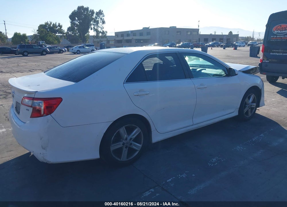 2013 TOYOTA CAMRY SE VIN: 4T1BF1FK7DU671231