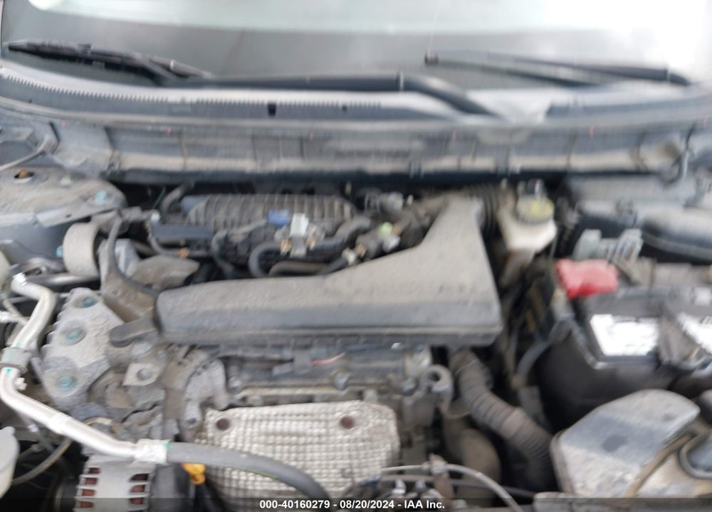 2018 NISSAN ROGUE SV VIN: KNMAT2MV1JP602511