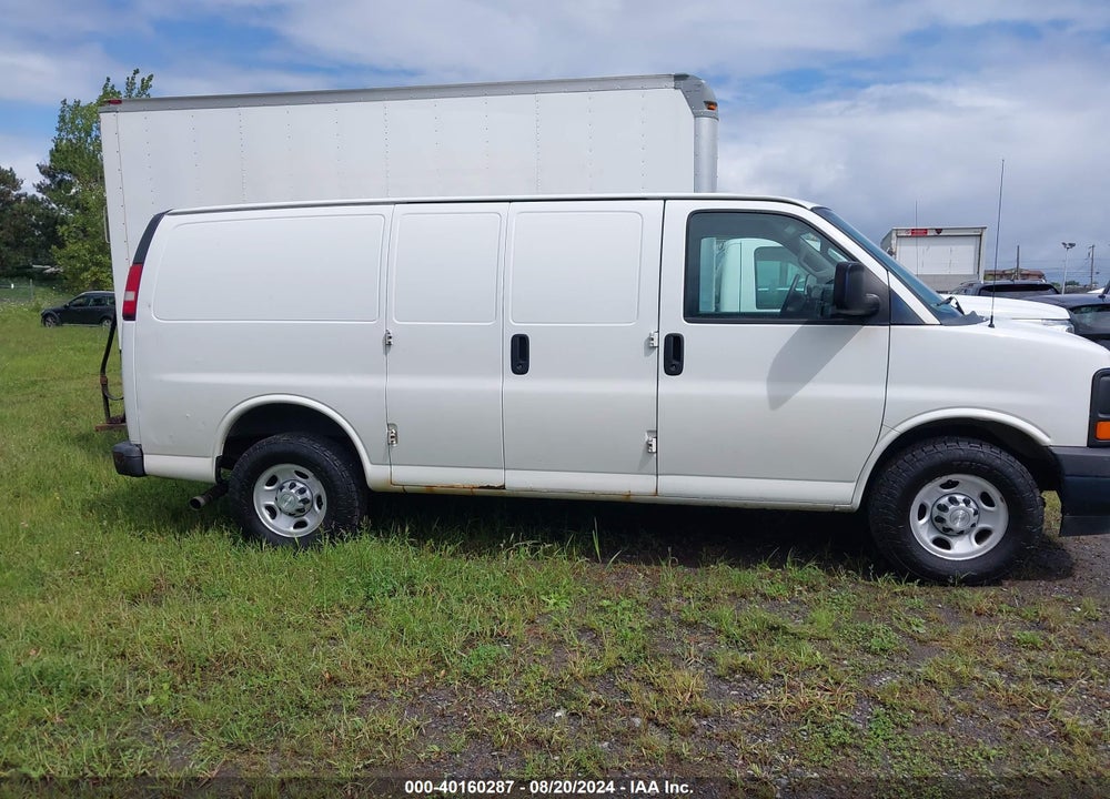 2017 CHEVROLET EXPRESS 2500 WORK VAN VIN: 1GCWGAFF0H1103495