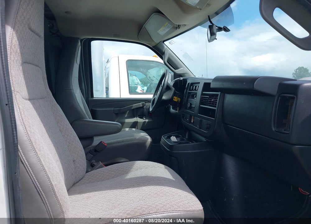 2017 CHEVROLET EXPRESS 2500 WORK VAN VIN: 1GCWGAFF0H1103495