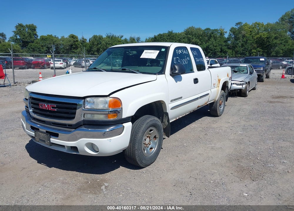 2005 GMC SIERRA 2500HD SLE VIN: 1GTHK29U45E213378