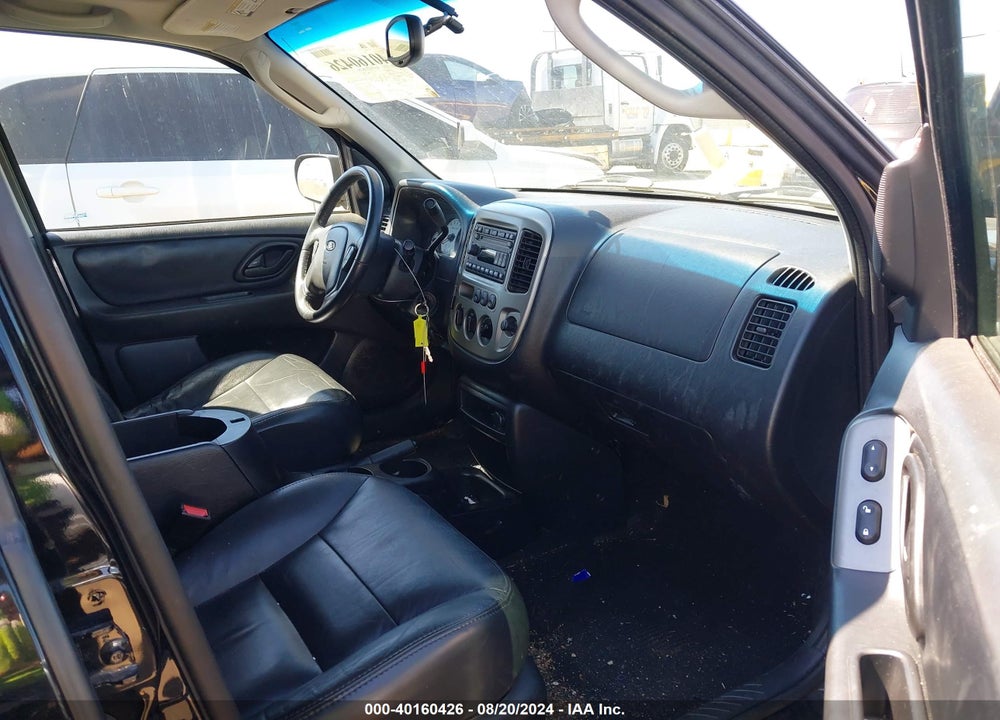 2004 FORD ESCAPE LIMITED VIN: 1FMCU94194KA19841