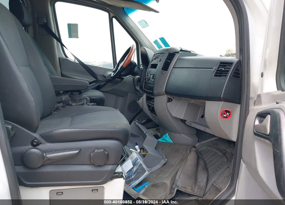 2011 FREIGHTLINER SPRINTER 2500 VIN: WDRPE8CC4B5523550