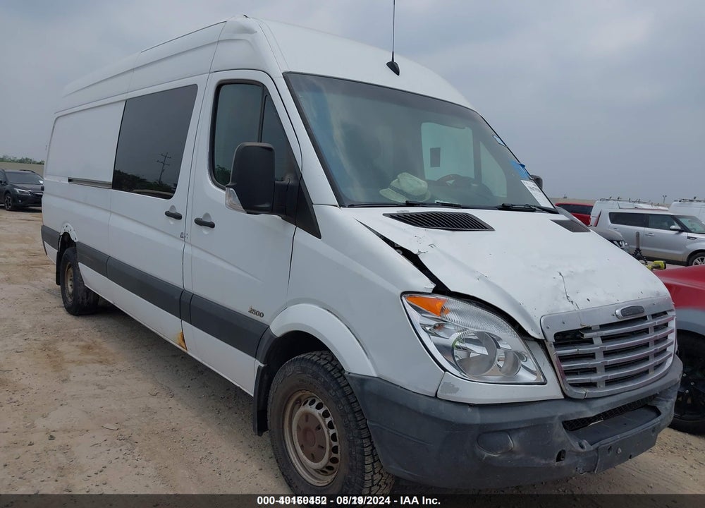 2011 FREIGHTLINER SPRINTER 2500 VIN: WDRPE8CC4B5523550