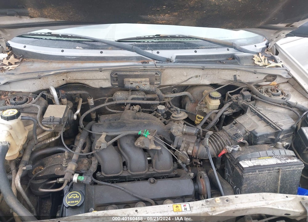 2002 FORD ESCAPE XLS VIN: 1FMCU02182KB12572