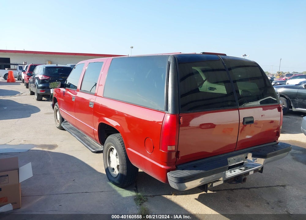 1998 CHEVROLET SUBURBAN 1500 VIN: 3GNEC16R7WG133388
