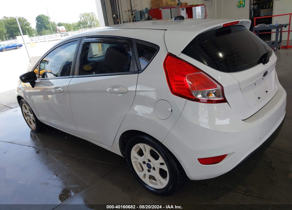 2015 FORD FIESTA SE VIN: 3FADP4EJ8FM108089