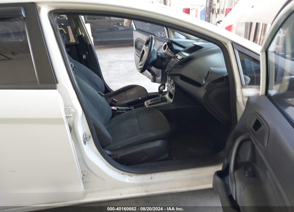 2015 FORD FIESTA SE VIN: 3FADP4EJ8FM108089