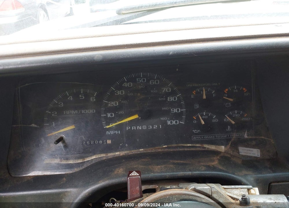 1995 CHEVROLET GMT-400 C1500 VIN: 2GCEC19K3S1297747