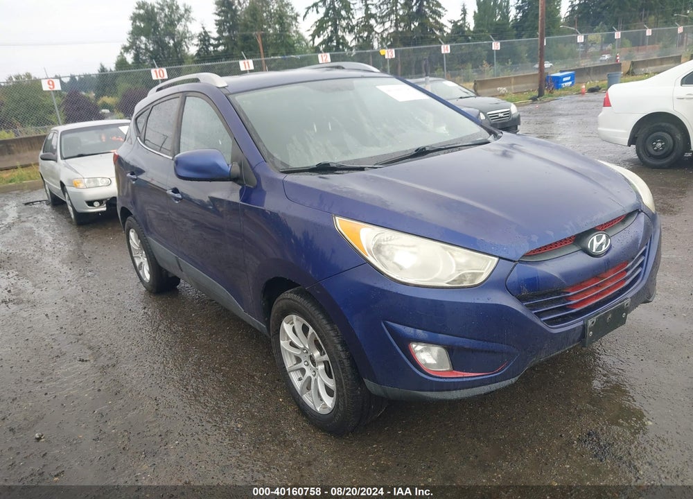 2010 HYUNDAI TUCSON GLS VIN: KM8JU3AC1AU056554