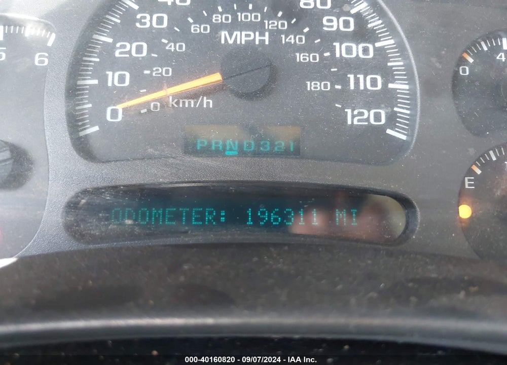 2003 GMC YUKON SLE VIN: 1GKEC13V13J290777