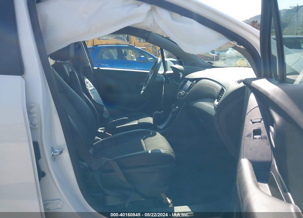 2022 CHEVROLET TRAX AWD LT VIN: KL7CJPSM2NB547461