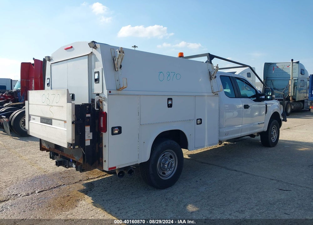 2018 FORD F-350 XL VIN: 1FT8X3BT8JEB58971