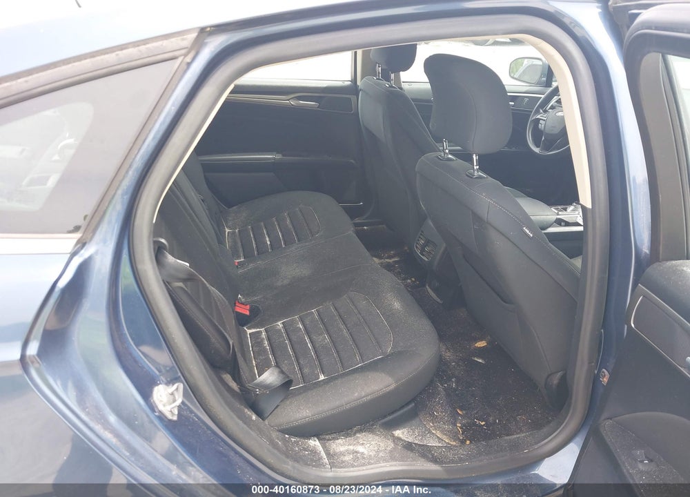 2019 FORD FUSION SE VIN: 3FA6P0H70KR255182