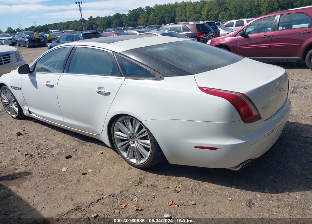 2011 JAGUAR XJ XJL SUPERCHARGED VIN: SAJWA2GE3BMV06925