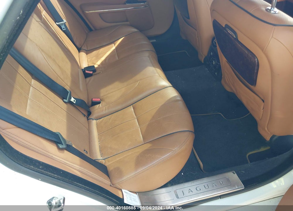 2011 JAGUAR XJ XJL SUPERCHARGED VIN: SAJWA2GE3BMV06925