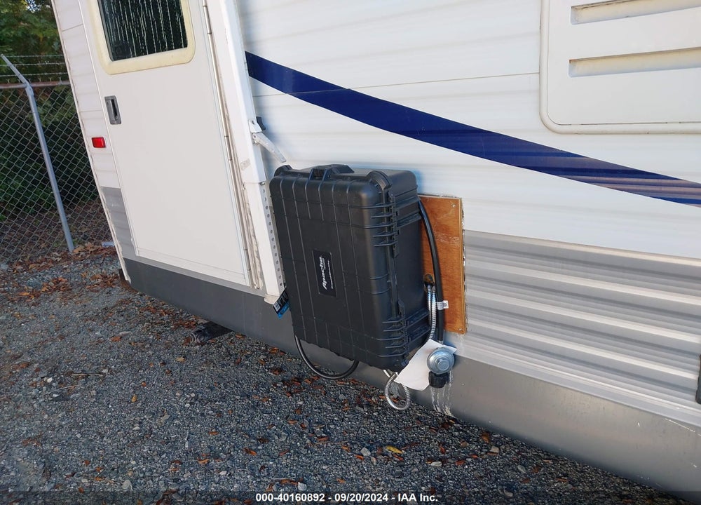2006 JAYCO OTHER VIN: 1UJBJ02R361EL0726