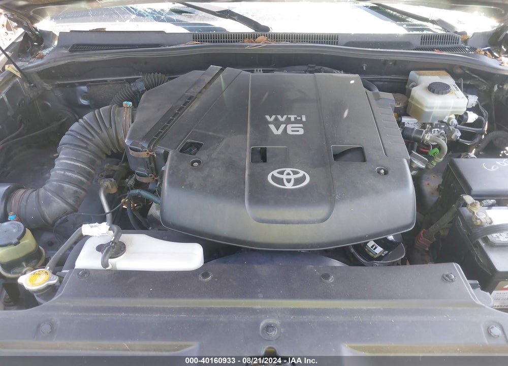 2004 TOYOTA 4RUNNER SR5 V6 VIN: JTEBU14R240051576