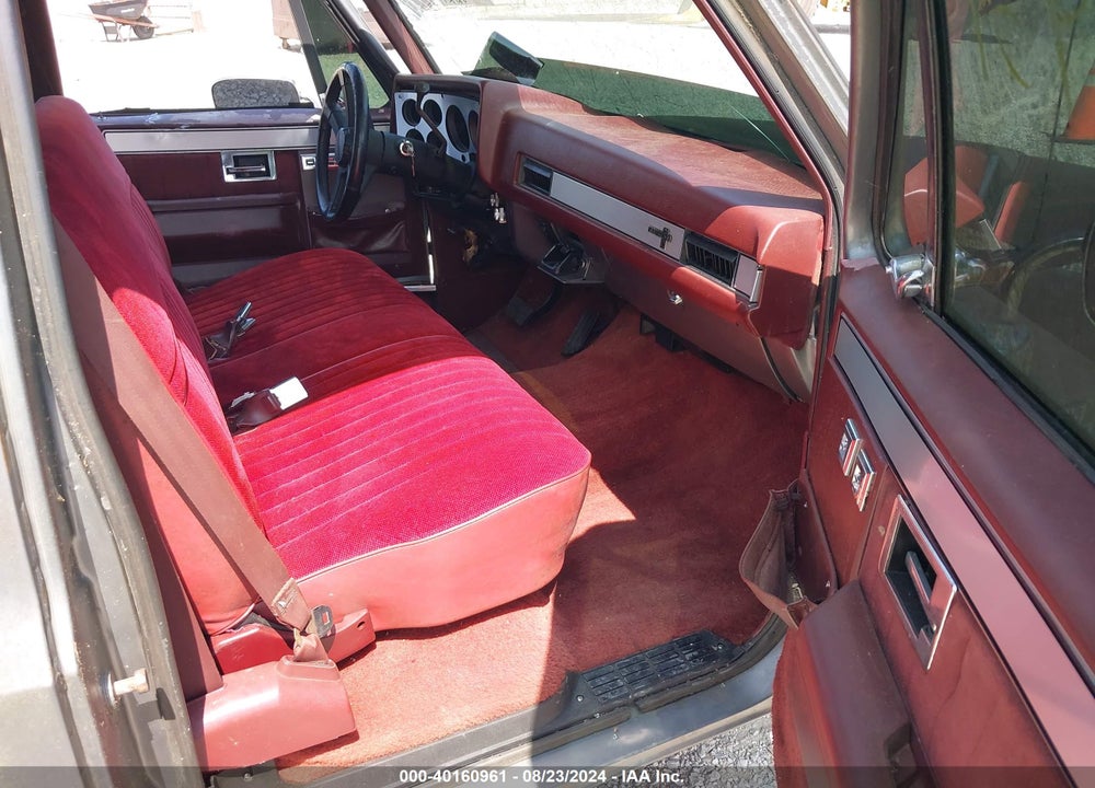 1987 CHEVROLET R10 VIN: 1GCDR14H7HF341949