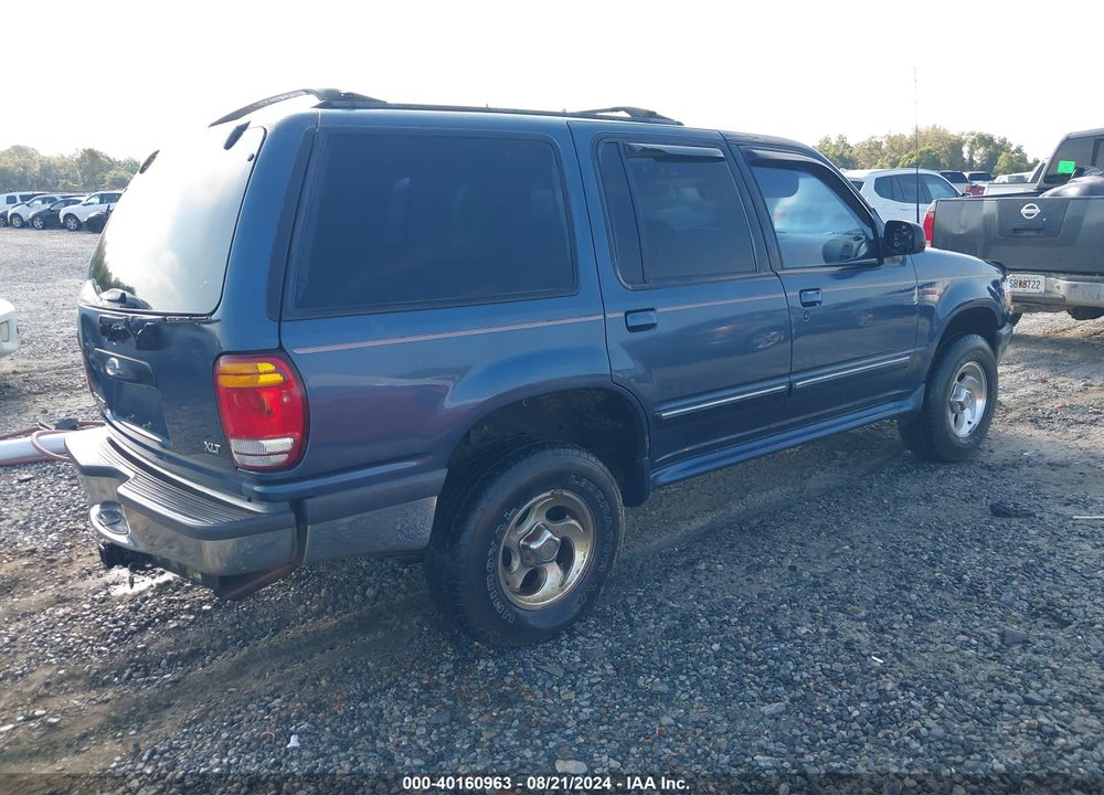 1998 FORD EXPLORER EDDIE BAUER/LIMITED/XL/XLT VIN: 1FMZU32E5WUB72088