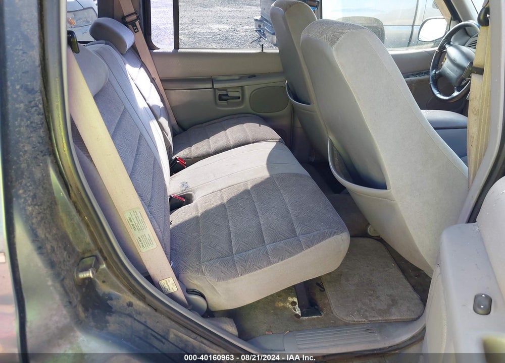 1998 FORD EXPLORER EDDIE BAUER/LIMITED/XL/XLT VIN: 1FMZU32E5WUB72088
