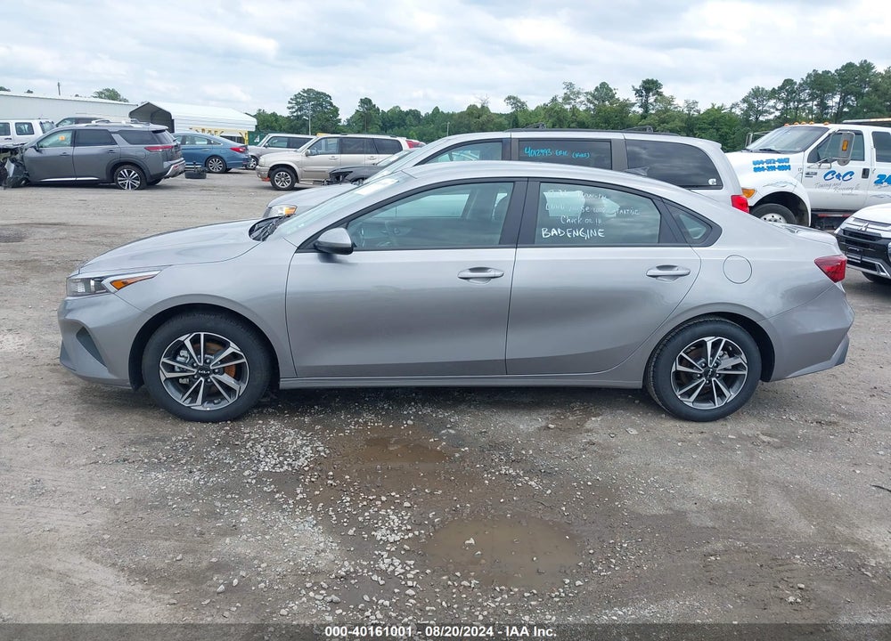 2024 KIA FORTE LXS VIN: 3KPF24AD7RE749640