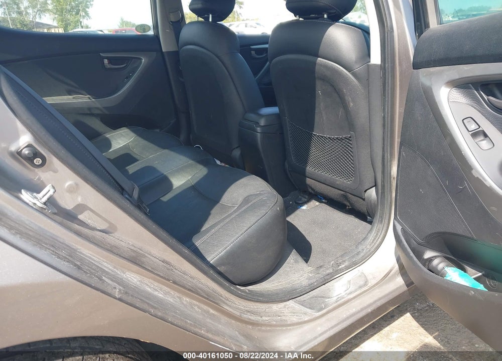 2011 HYUNDAI ELANTRA LIMITED VIN: 5NPDH4AE5BH056937