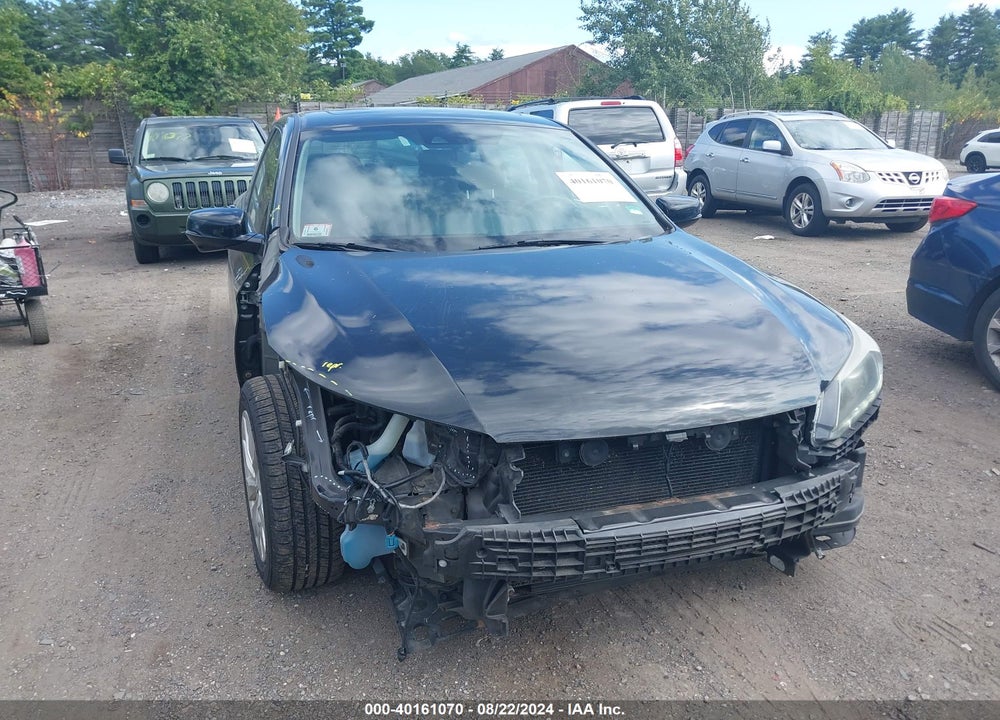 2015 HONDA ACCORD EX-L V-6 VIN: 1HGCR3F84FA020967