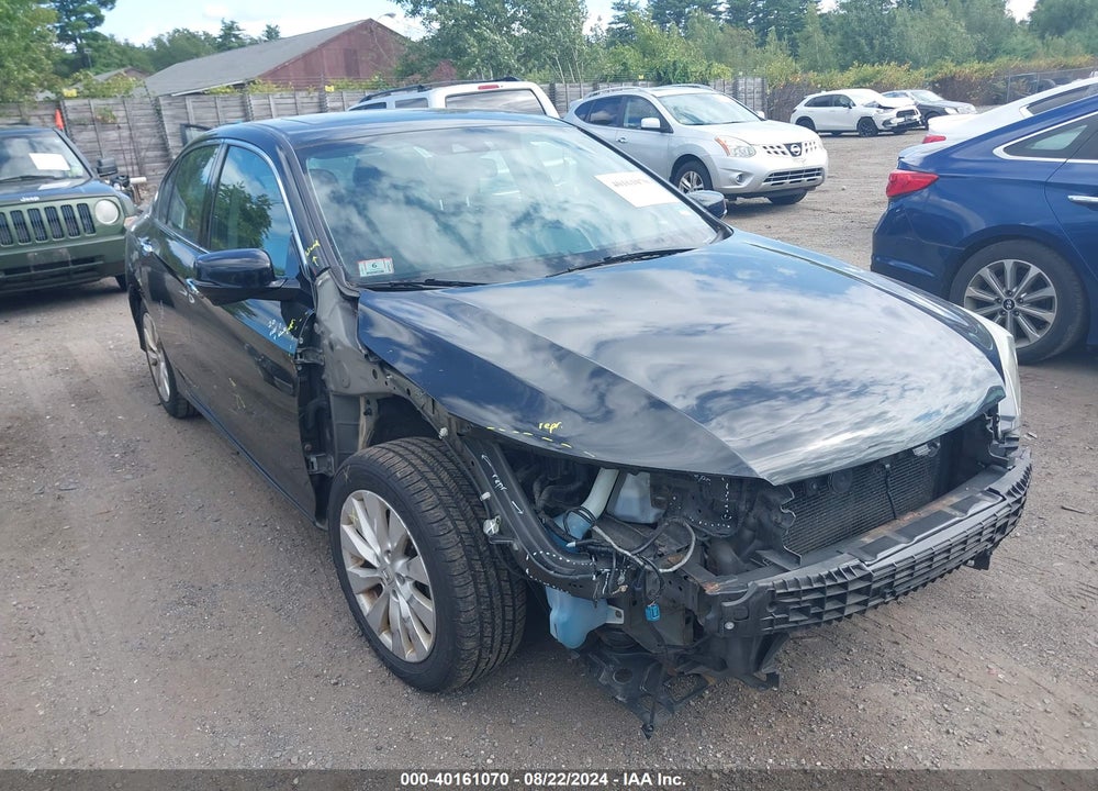 2015 HONDA ACCORD EX-L V-6 VIN: 1HGCR3F84FA020967