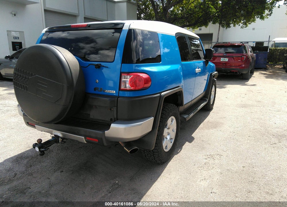 2007 TOYOTA FJ CRUISER VIN: JTEBU11F170003484