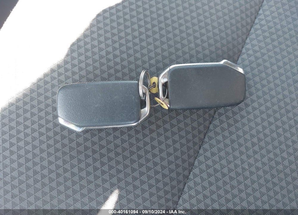 2020 KIA SOUL LX VIN: KNDJ23AU5L7710265