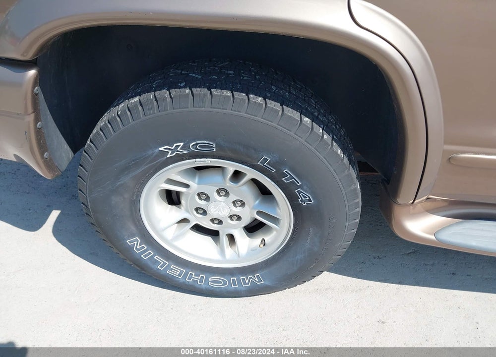 2000 DODGE DURANGO VIN: 1B4HS28N5YF207675