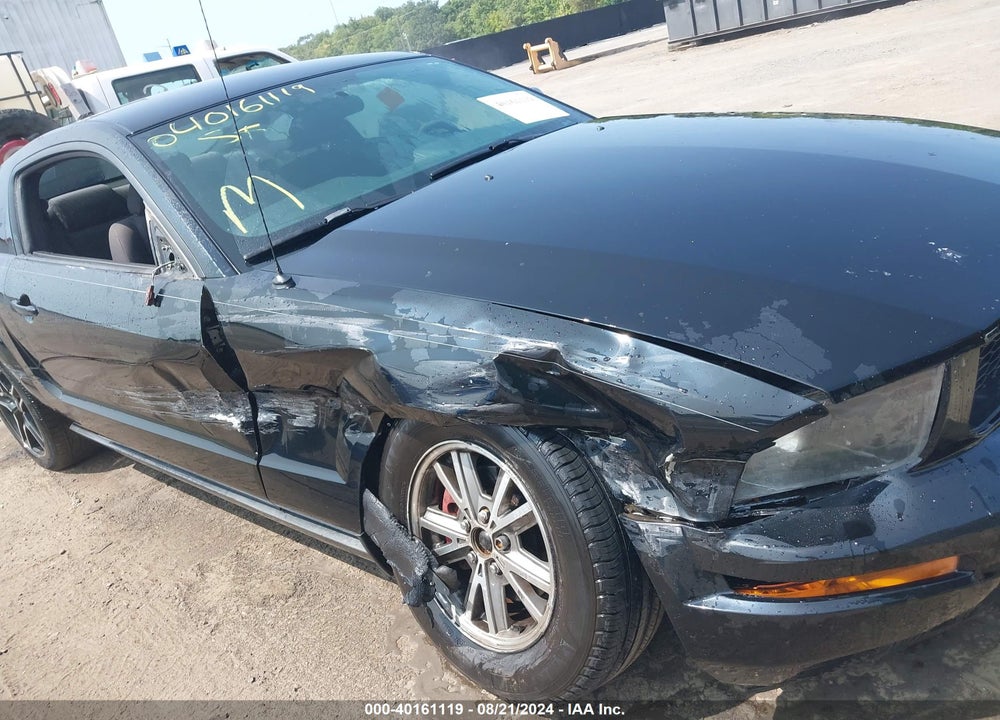 2005 FORD MUSTANG V6 DELUXE/V6 PREMIUM VIN: 1ZVFT80N155117671