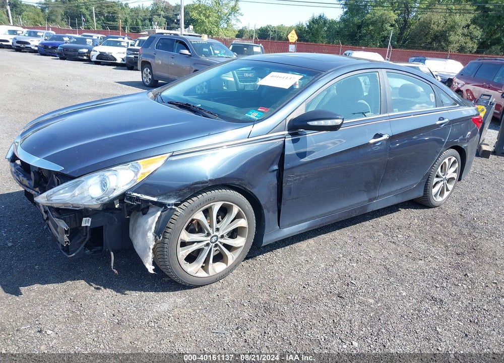2014 HYUNDAI SONATA SE VIN: 5NPEC4AC4EH846073